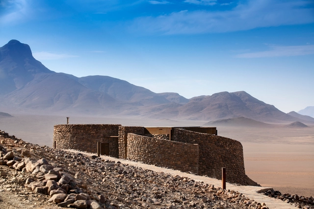 andBeyond Sossusvlei Desert Lodge / Fox Browne Creative, Jack Alexander - Fotografía exterior, Cabañas & Lodges
