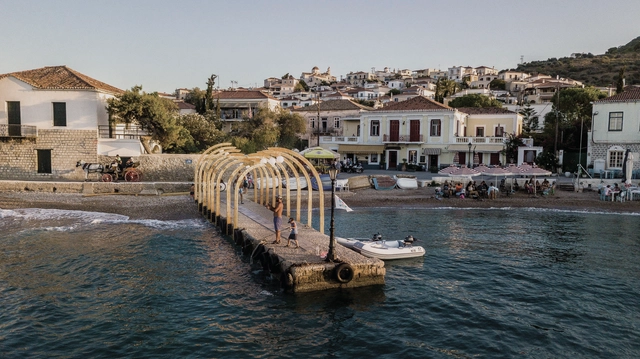 Meds Workshop Generates 14 Projects on the Island of Spetses in Greece - Featured Image