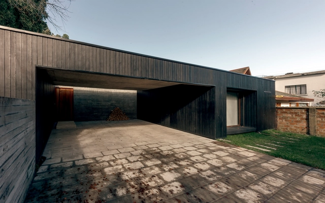 Casa de la Palmera / Prado Arquitectos - Fotografía exterior, Casas, Patio interior, Fachada