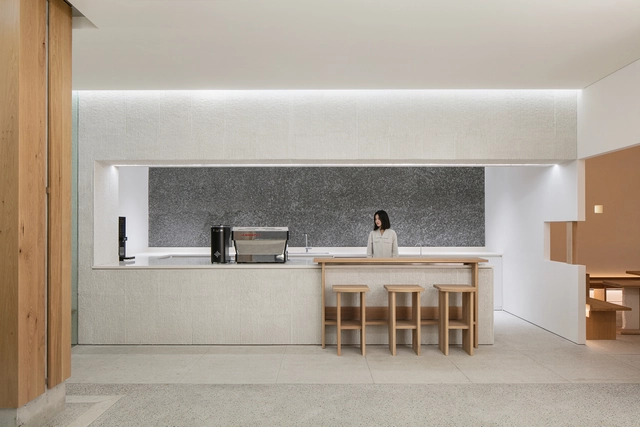 首尔眼镜旗舰店Yun / LABOTORY - 室内图, 零售建筑, 厨房