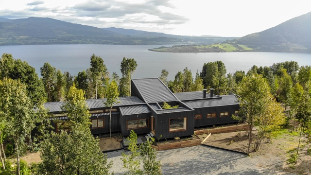 Domo Riñihue 2 / Domo Habitare + Piffardi Aravena Arquitectos - Fotografía exterior, Casas, Fachada, Bosque