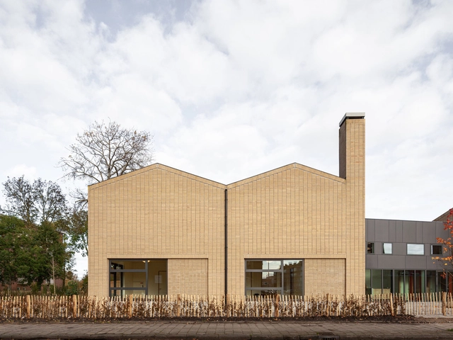 Escola Primária Veerkracht / Studio Ard Hoksbergen + Studioninedots - Fotografia de Exterior, Sustentabilidade, Fachada