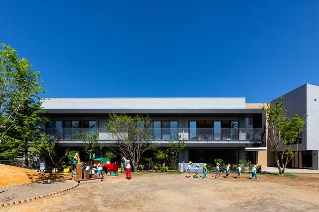EZ Kindergarten and Nursery / HIBINOSEKKEI + Youji no Shiro + Kids Design Labo - Exterior Photography, Kindergarten, Facade