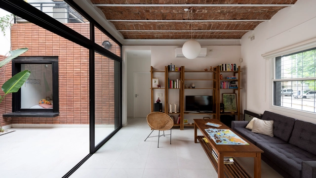Casa Estomba / Calfat-Mazzocchi - Fotografía interior, Casas, Fijación Vigas, Mesas, Iluminación, Sillas