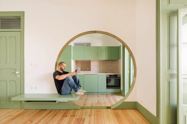 Latino Coelho Apartments / Manuel Tojal Architects - Interior Photography, Apartment Interiors, Kitchen, Door