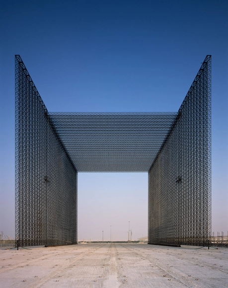 Asif Khan diseña portales de fibra de carbono para la entrada a la Expo 2020 Dubai - Imagen Principal