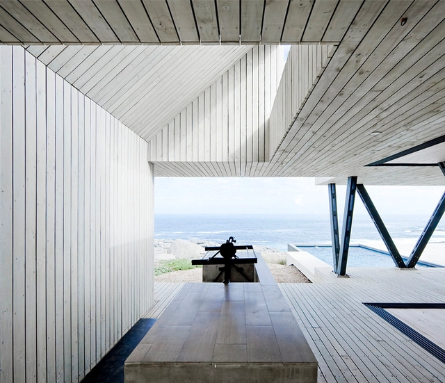 Natural Light in Kitchens: Overhead Illumination in Latin American Homes - Featured Image