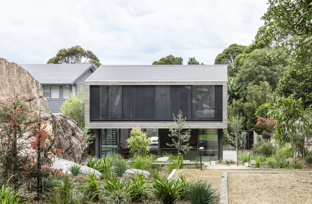 Casa Cooks River / studioplusthree - Fotografia de Exterior, Casas, Jardim, Fachada