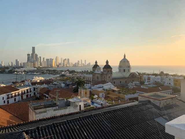 Cartagena de Indias: Ciudad de polaridades - Imagen Principal