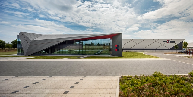 Kirsch Pharma HealthCare Building / SAOTA - Exterior Photography, Office Buildings