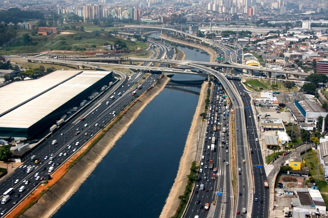 A razão de ser e o problema a enfrentar: São Paulo e as águas - Imagem de Destaque