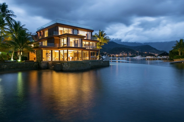 Casa Pedra Madeira / MAAI Arquitetos Associados - Fotografia de Exterior, Casas, Fachada, Costa
