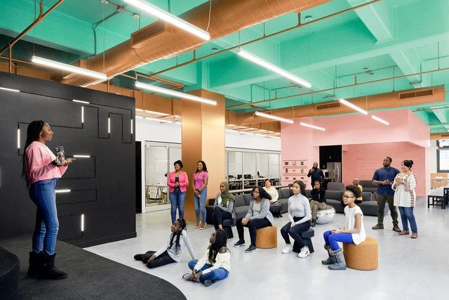 Black Girls Code: Danish Kurani Designs a New York City Tech Lab for Young Women - Featured Image