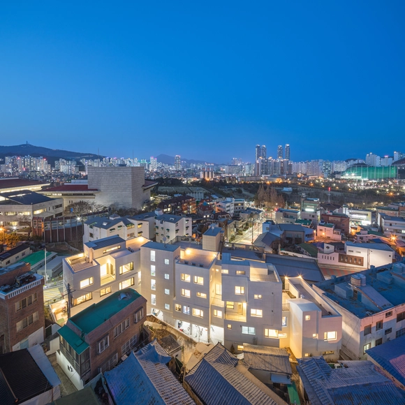 釜山公寓，8个家庭的城市‘聚落’ / Architects Group RAUM - 建筑图, 居住建筑