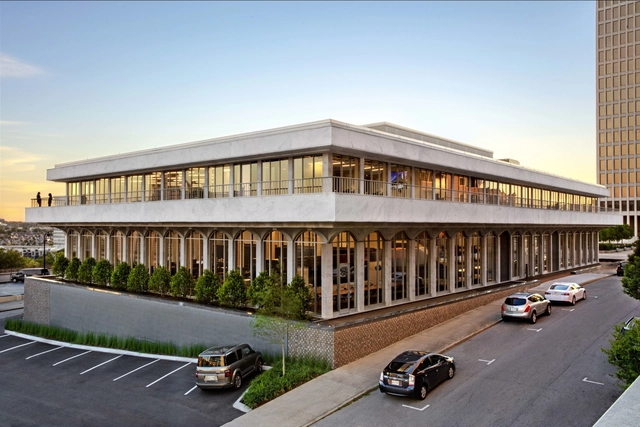 HASTINGS Architecture Redesigns Former Nashville Public Library - Featured Image