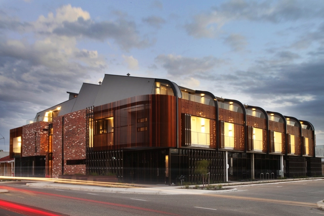 19 Douro Apartments / Motus Architecture - Exterior Photography, Apartments, Facade