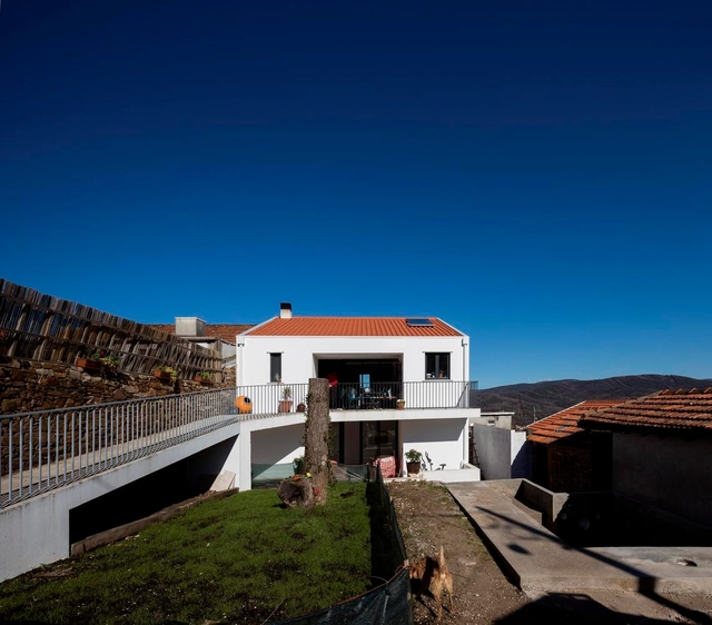 Casa de Neil y Kate Rowntree / ateliermob - Fotografía exterior, Casas