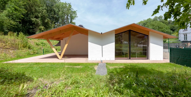 Crèche The Squirrels Kindergarten / Goffart-Polomé Architectes - Exterior Photography, Kindergarten, Facade