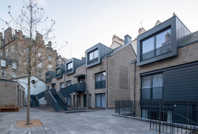 King’s Stables Road / Fletcher Joseph Associates - Fotografía exterior, Arquitectura De Uso Mixto, Escaleras, Fachada