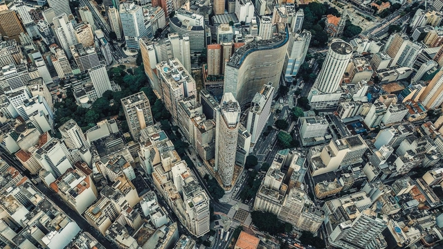 Por que as cidades são tão caras? - Imagem de Destaque
