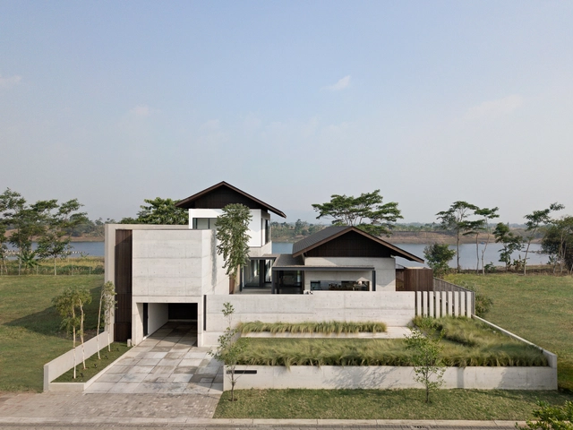 Casa Iyashi / Pranala Associates - Fotografía exterior, Casas, Jardín