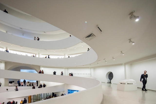 Interiores de museus: como o design pode interagir com a arte - Imagem de Destaque