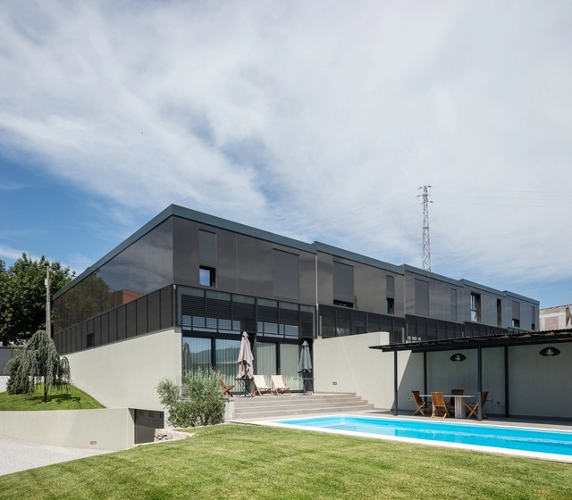 Casas Box L / Grupo Zegnea - Fotografia de Exterior, Casas, Fachada