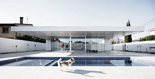 La Casa de Jesús / Rubens Cortés Arquitectos + Raúl Rodríguez Ruiz (RRR) - Planos, Casas, Fachada