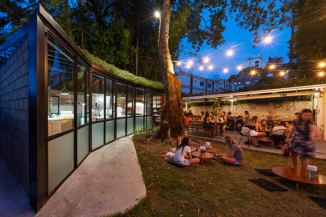 Pizzaria CIAO / Arquitetura Nacional - Fotografia de Exterior, Renovação, Fachada