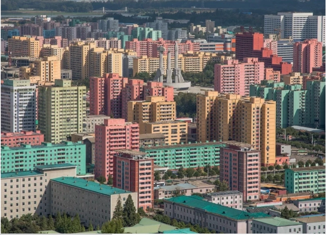 ¿Qué dice la arquitectura de Corea del Norte sobre su régimen político? - Imagen Principal