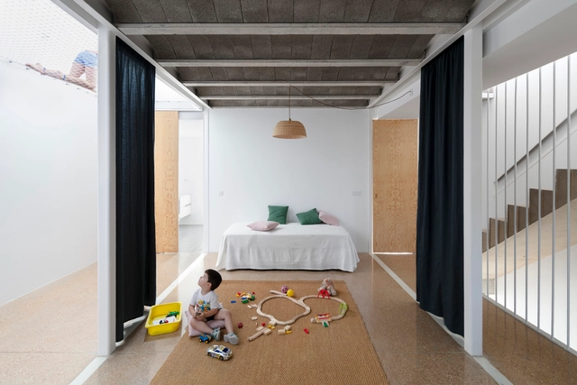 Curtains as Room Dividers: Towards a Fluid and Adaptable Architecture - Featured Image
