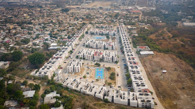 T+E Arquitectos y Fracciona Arquitectura transforman parques vecinales en Tuxtla Gutiérrez, México - Imagen Principal