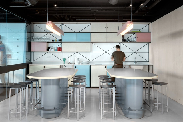 Catena Media Serbia / Studio AUTORI - Interior Photography, Office Buildings, Kitchen, Table, Chair
