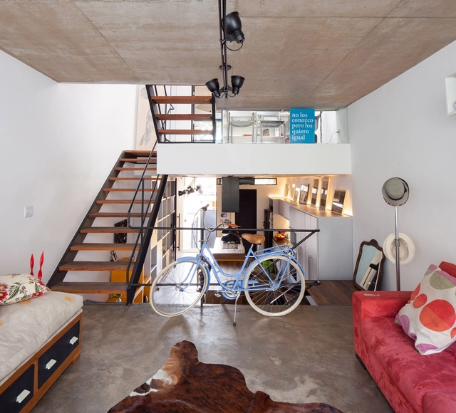 Casa Vila Ipojuca / Mass Arquitetura - Fotografia de Interiores, Casas, Dormitório, Viga, Escada, Corrimão, Iluminação
