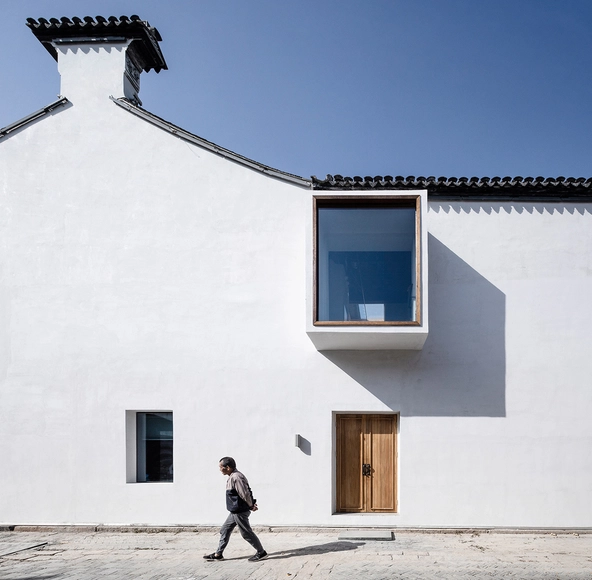 Sincere Hotel / Benzhe Architecture Design - Exterior Photography, Renovation, Facade, Door
