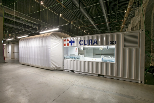 Primeira UTI móvel em contêiner projetada por Carlo Ratti é instalada em hospital em Turim - Imagem de Destaque