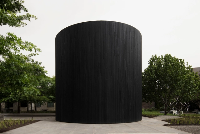 Pavilhão In Absence / Edition Office + Yhonnie Scarce - Fotografia de Exterior, Pavilhão 