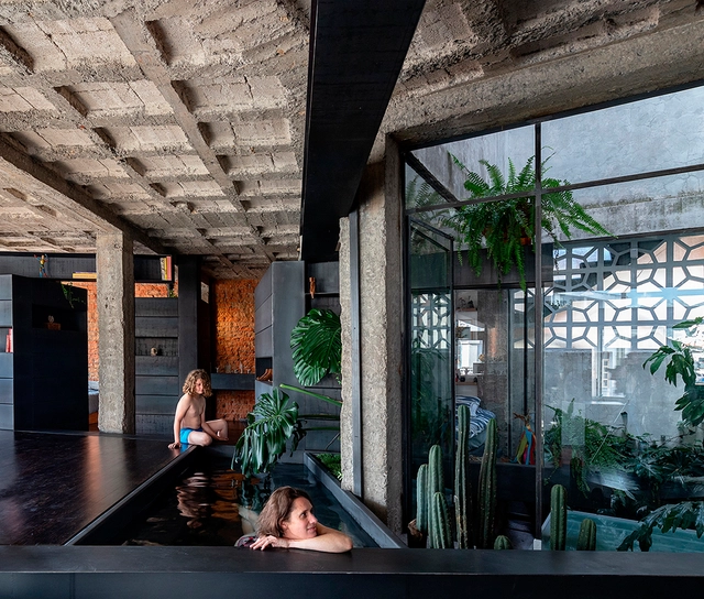 Arquitetura residencial no Equador: 10 casas de concreto aparente - Imagem de Destaque
