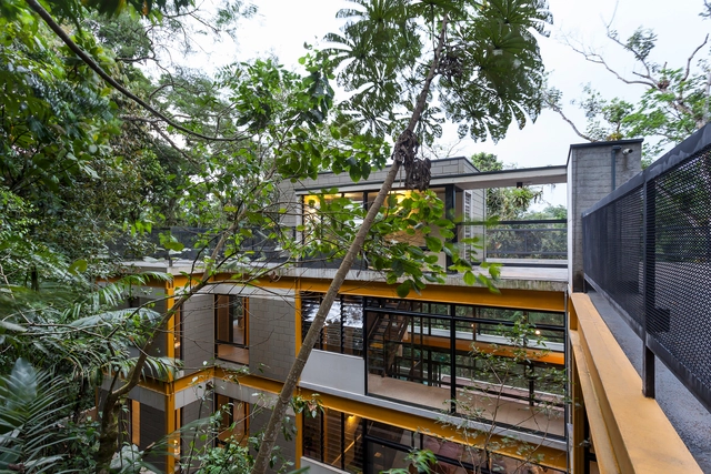 Sloth's House / Nautilo Arquitetura & Gerenciamento - Exterior Photography, Houses, Fence, Handrail