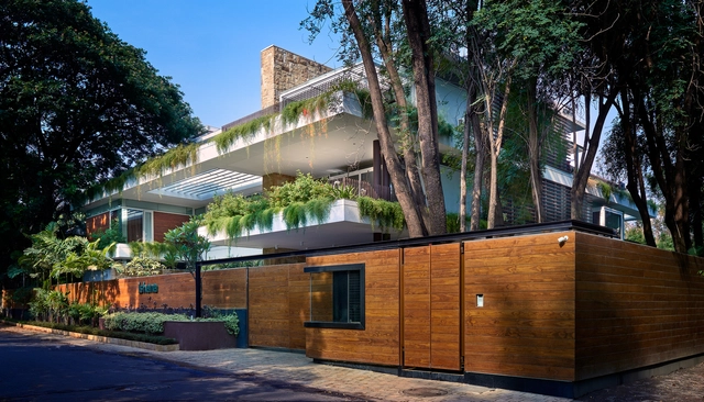 Casa de jardines flotantes / Niraj Doshi Design Consultancy - Interiores De Casas