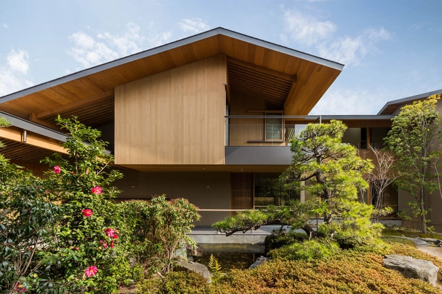 Residência em Amagasaki / uemachi laboratory - Fotografia de Exterior, Casas, Fachada