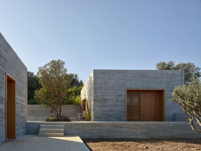 Residência Place du Village / Zakarian-Navelet Architectes - Fotografia de Exterior, Casas, Fachada, Porta