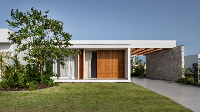 Casa R2 / Studio Bloco Arquitetura - Fotografia de Exterior, Casas, Jardim, Porta, Fachada