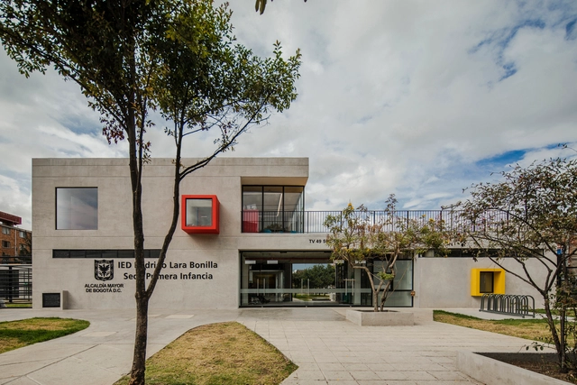 Jardín Infantil Rodrigo Lara Bonilla / FP Arquitectura - Fotografía exterior, Kindergarten, Fachada