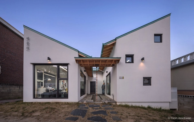 江原道海边工作室住宅 Hae-mut-je / Architecture Studio YEIN - 建筑图, 办公建筑, 表皮