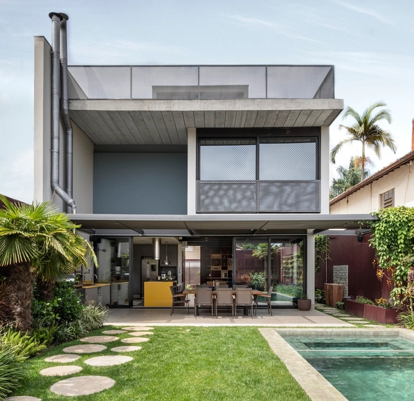 Casas brasileiras: 15 residências com instalações aparentes - Imagem de Destaque