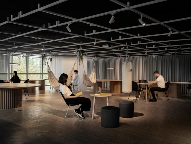 Comma Lab / JC Architecture - Interior Photography, Offices Interiors, Table, Chair, Bench