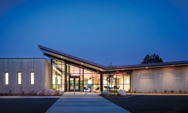 Civic Architecture in the Image of the Community - Films & Architecture