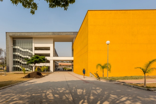 Centro de Atividades Didáticas CAD 3 / DPFP UFMG - Fotografia de Exterior, Ensino Superior, Fachada