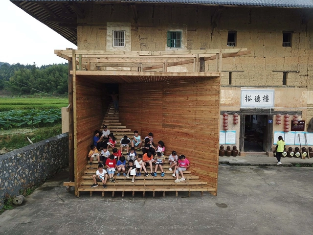 集体生活的再思 / 城村架构, 香港大学 - 建筑图, 适应性利用